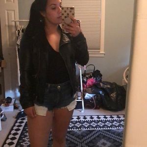 Gorgeous Zara Traufaulic faux leather jacket sz L